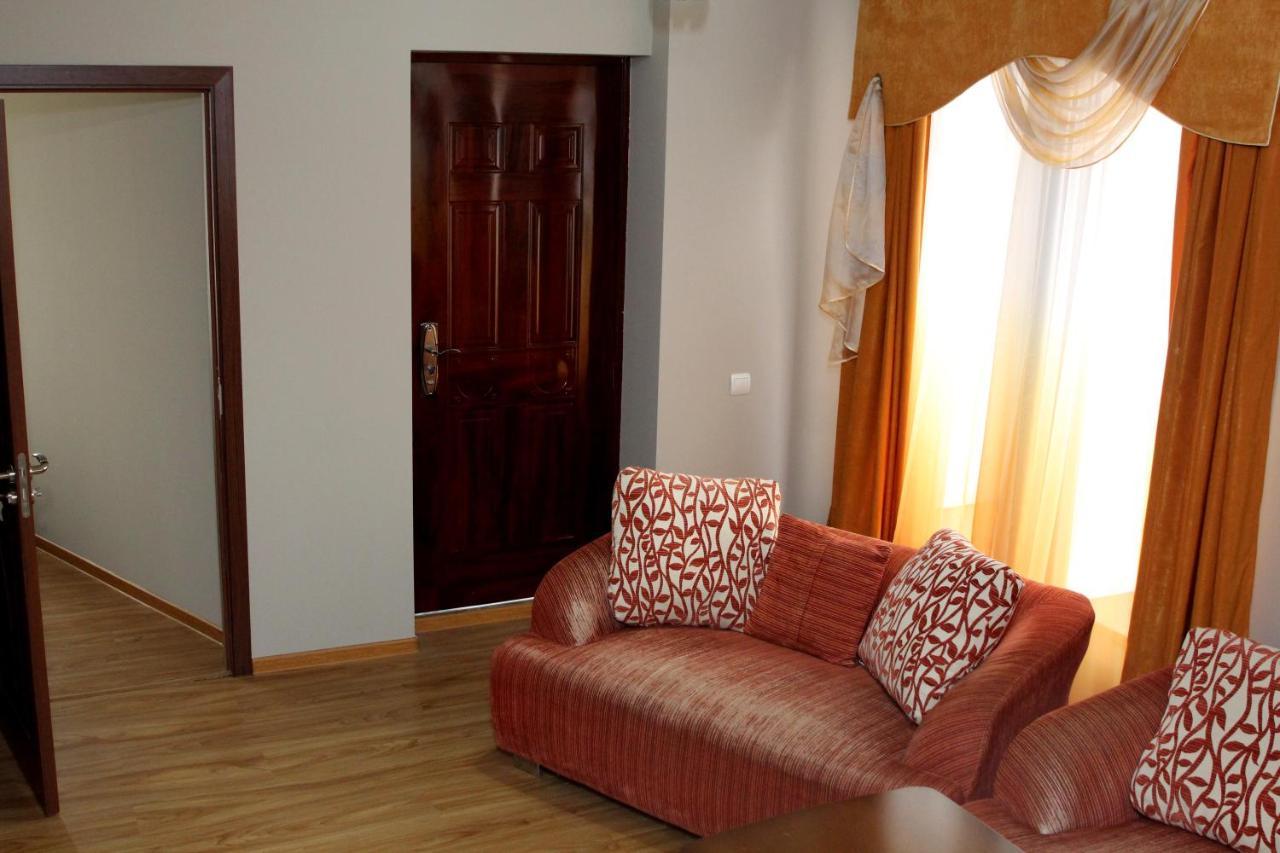 기우므리 Golden Apricot B&B 외부 사진